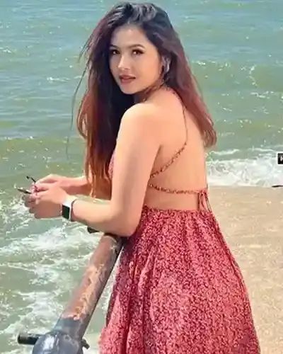 Call Girls in Maunath Bhanjan