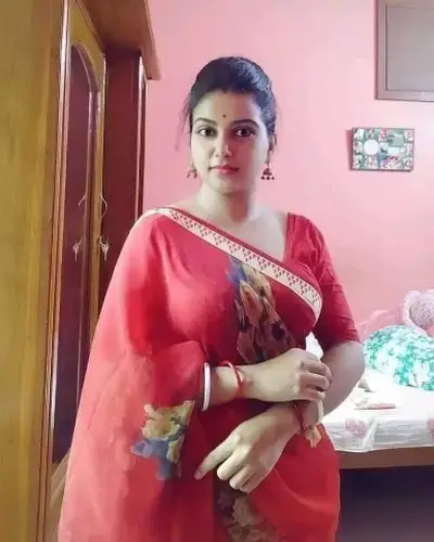 Call Girl Service in Maunath Bhanjan
